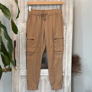 Banana Republic Tan Cargo Jogger Pants Size XXS